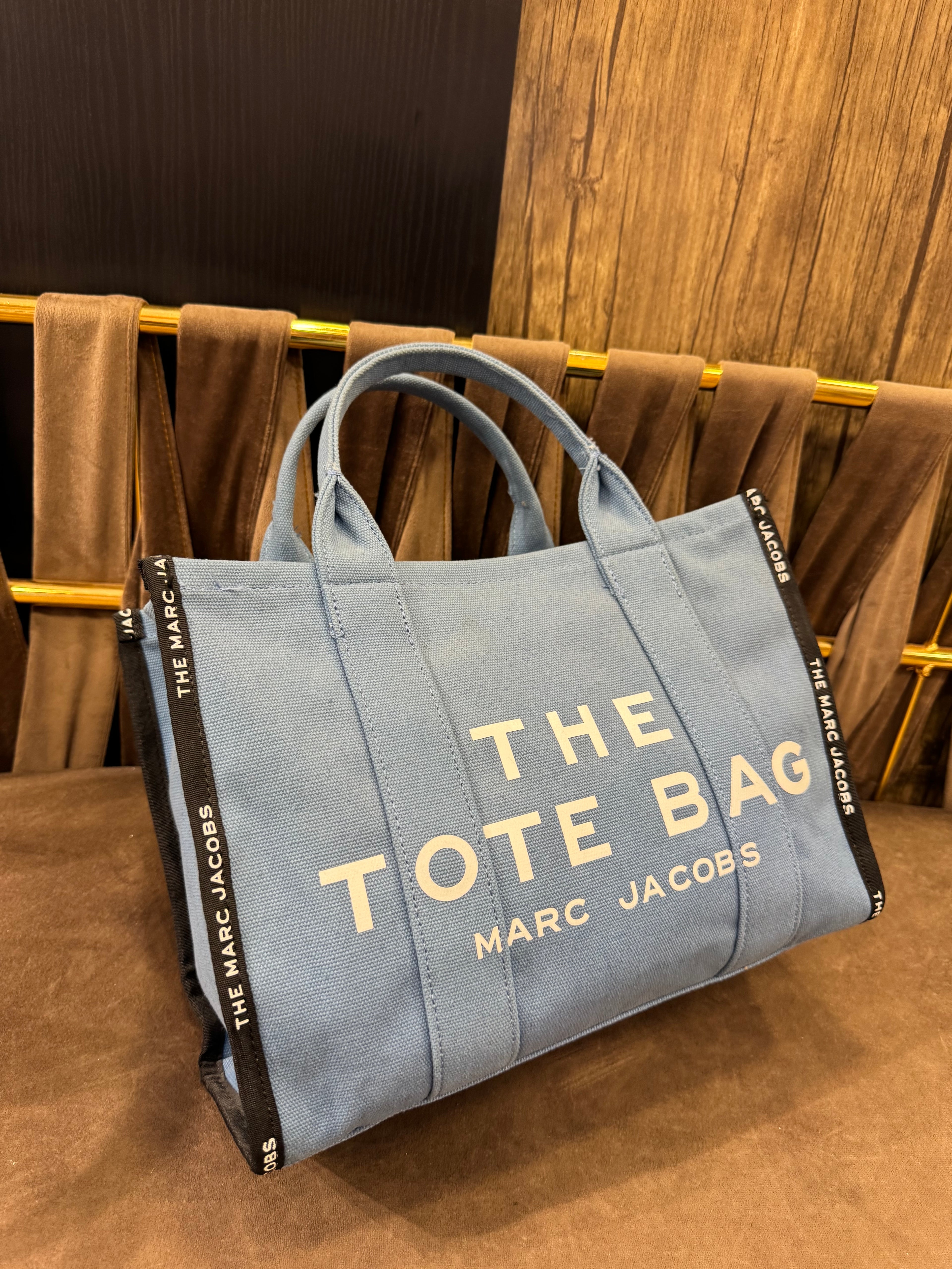 Marc Jacobs The Tote Bag