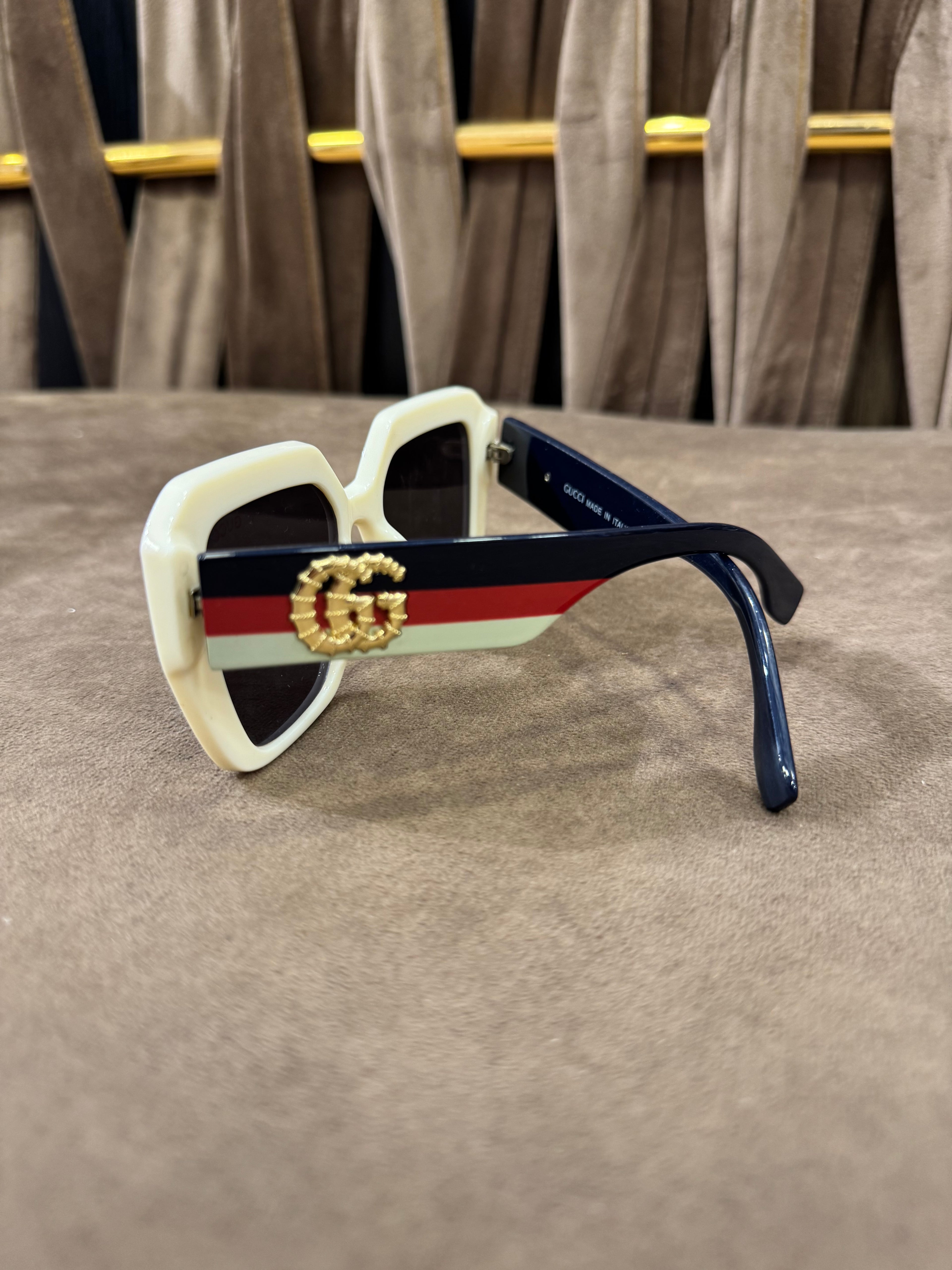 GUCCI