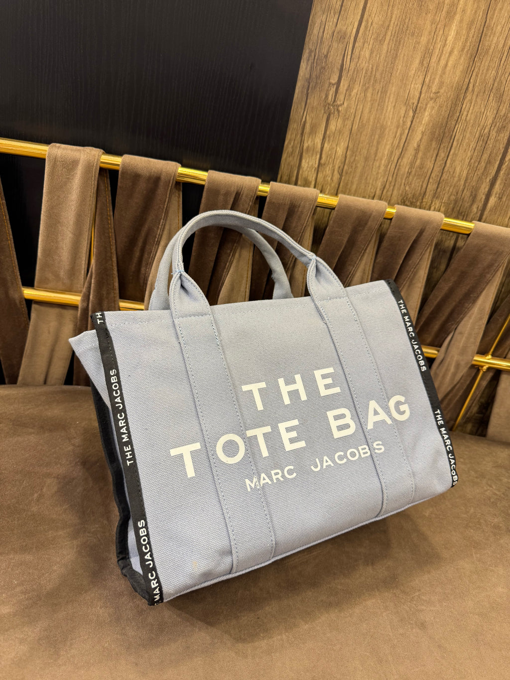 Marc Jacobs The Tote Bag