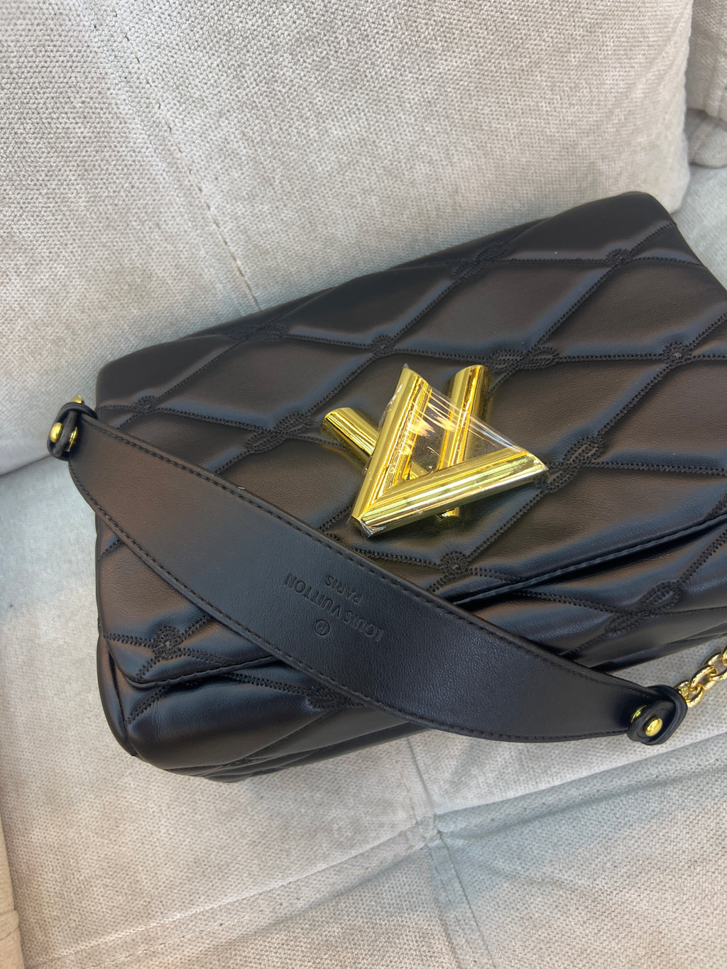 louis vuitton LV reasonable