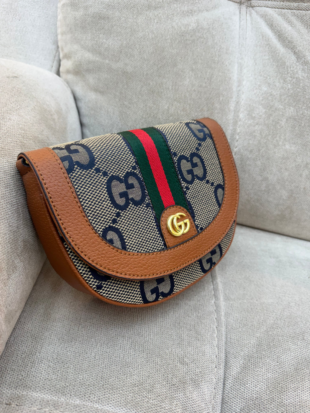 Gucci Mini Ophidia shoulder bag