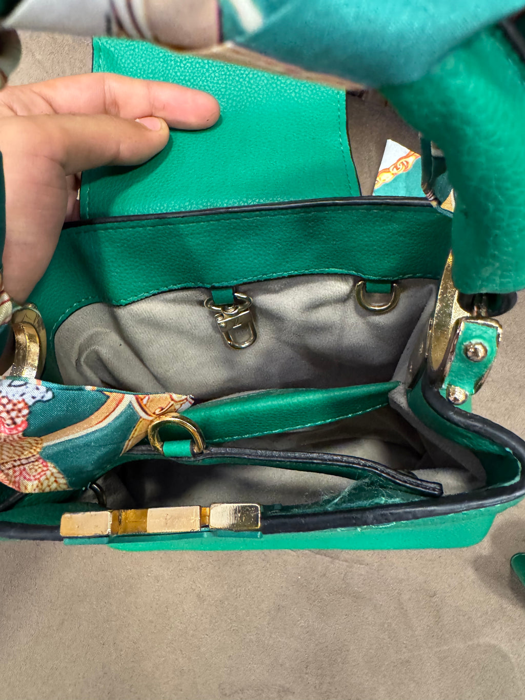 Louis Vuitton Capucines BB bag
