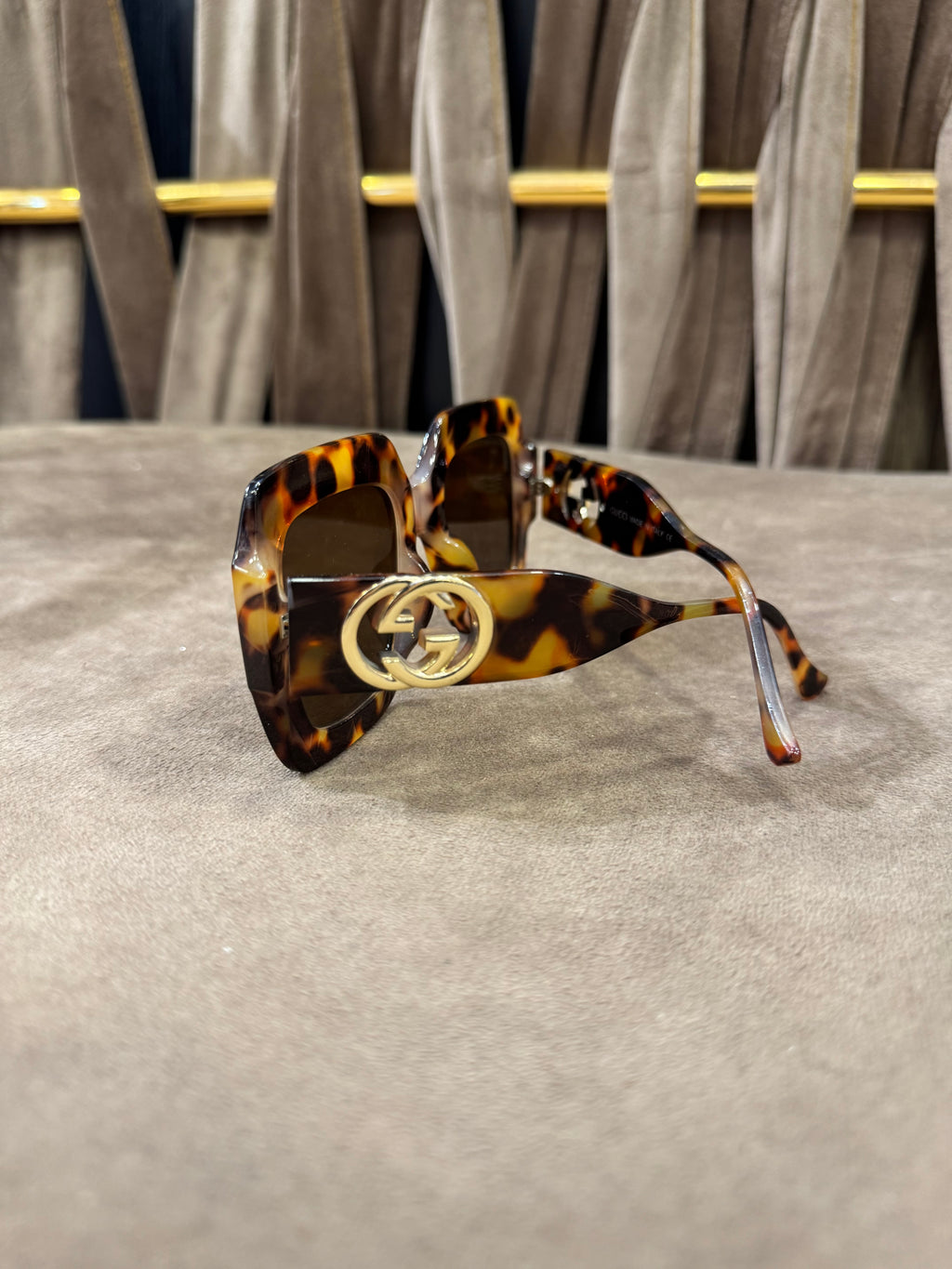 GUCCI