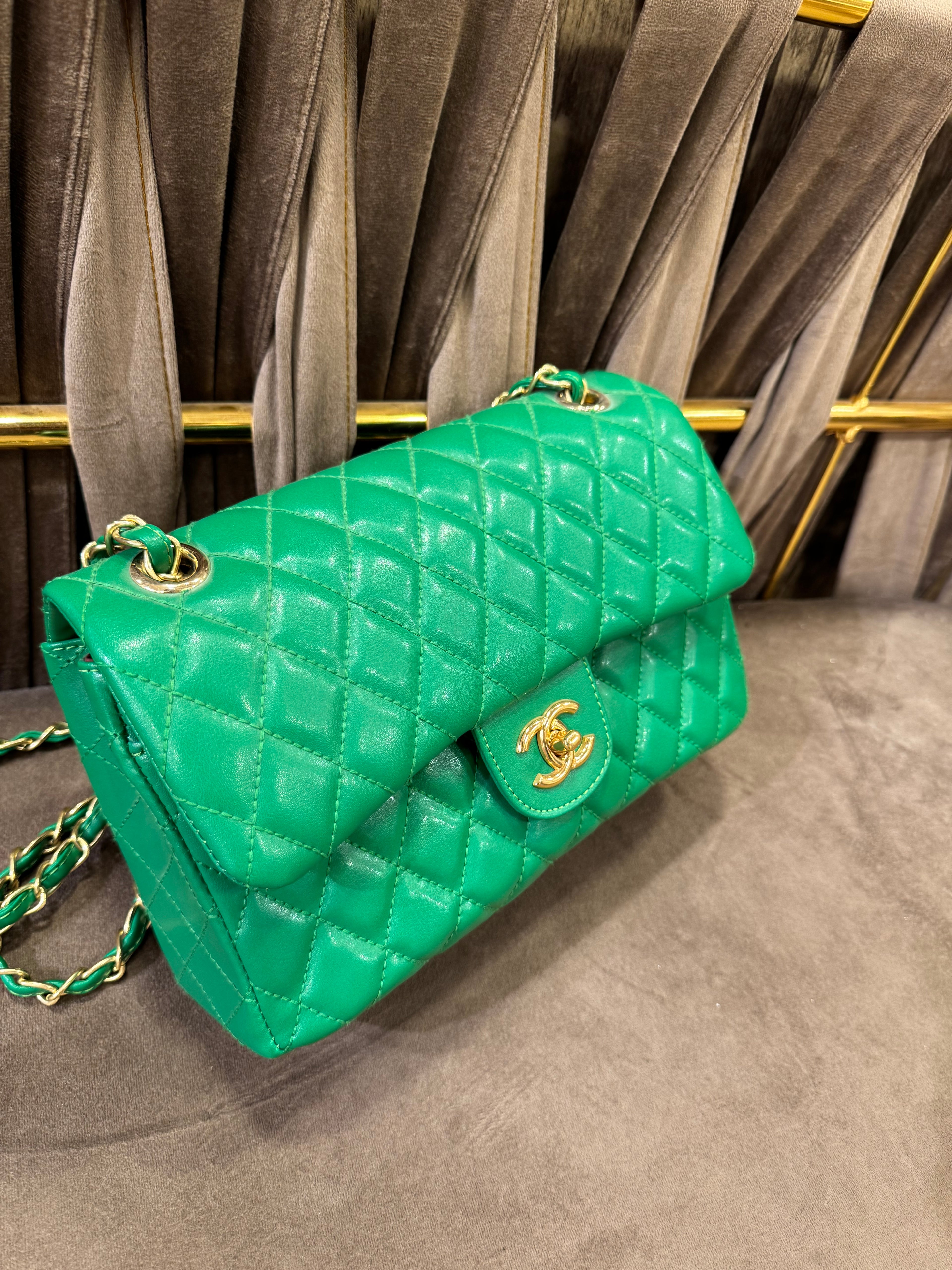 Chanel timeless
Flap Bag