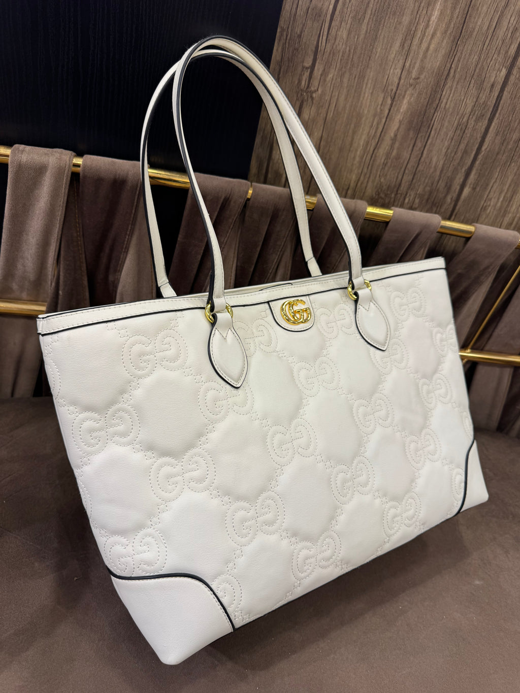 Gucci Matelassé Medium Tote Bag