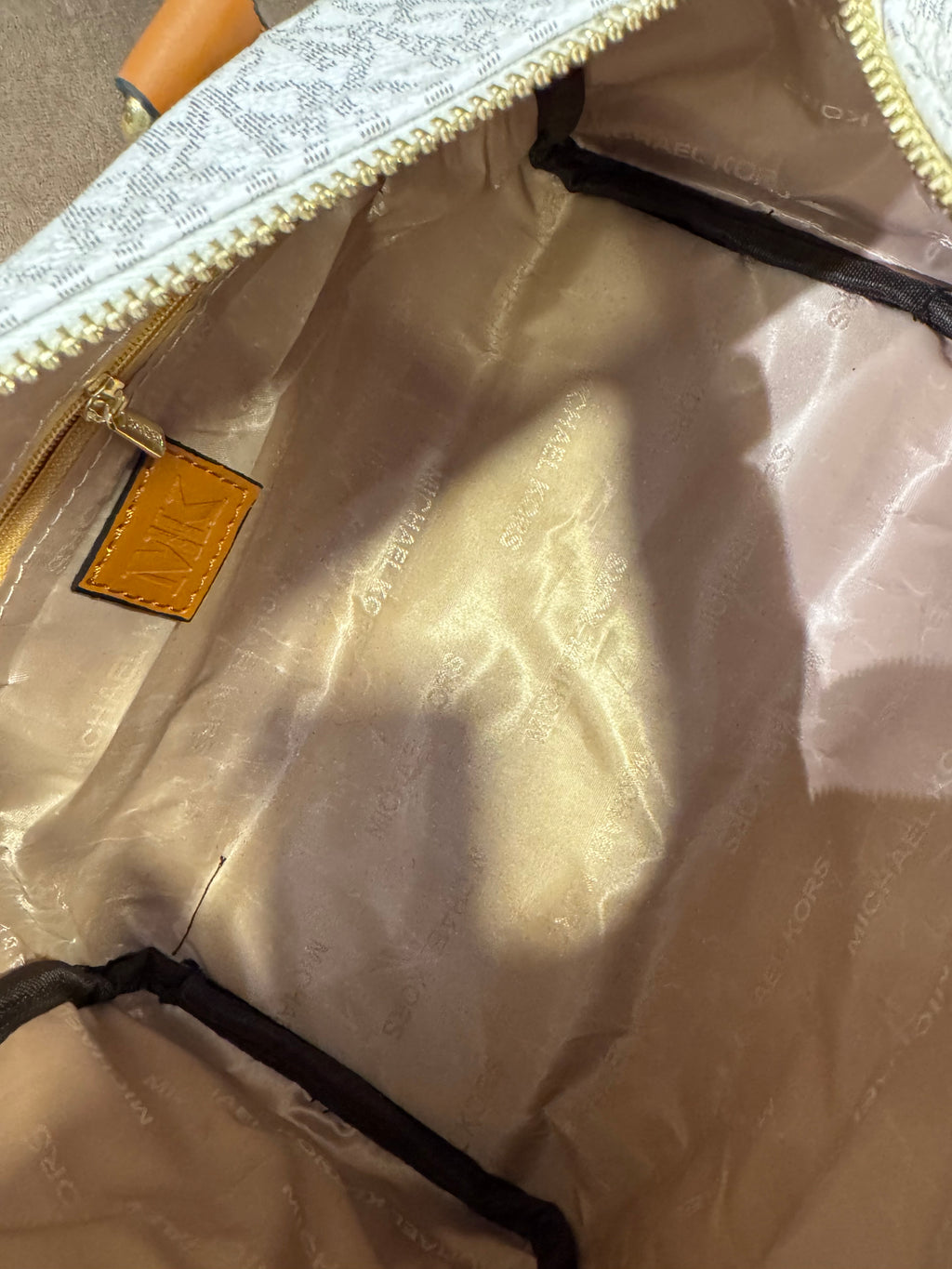 Michael Kors Hayes Duffle Bag