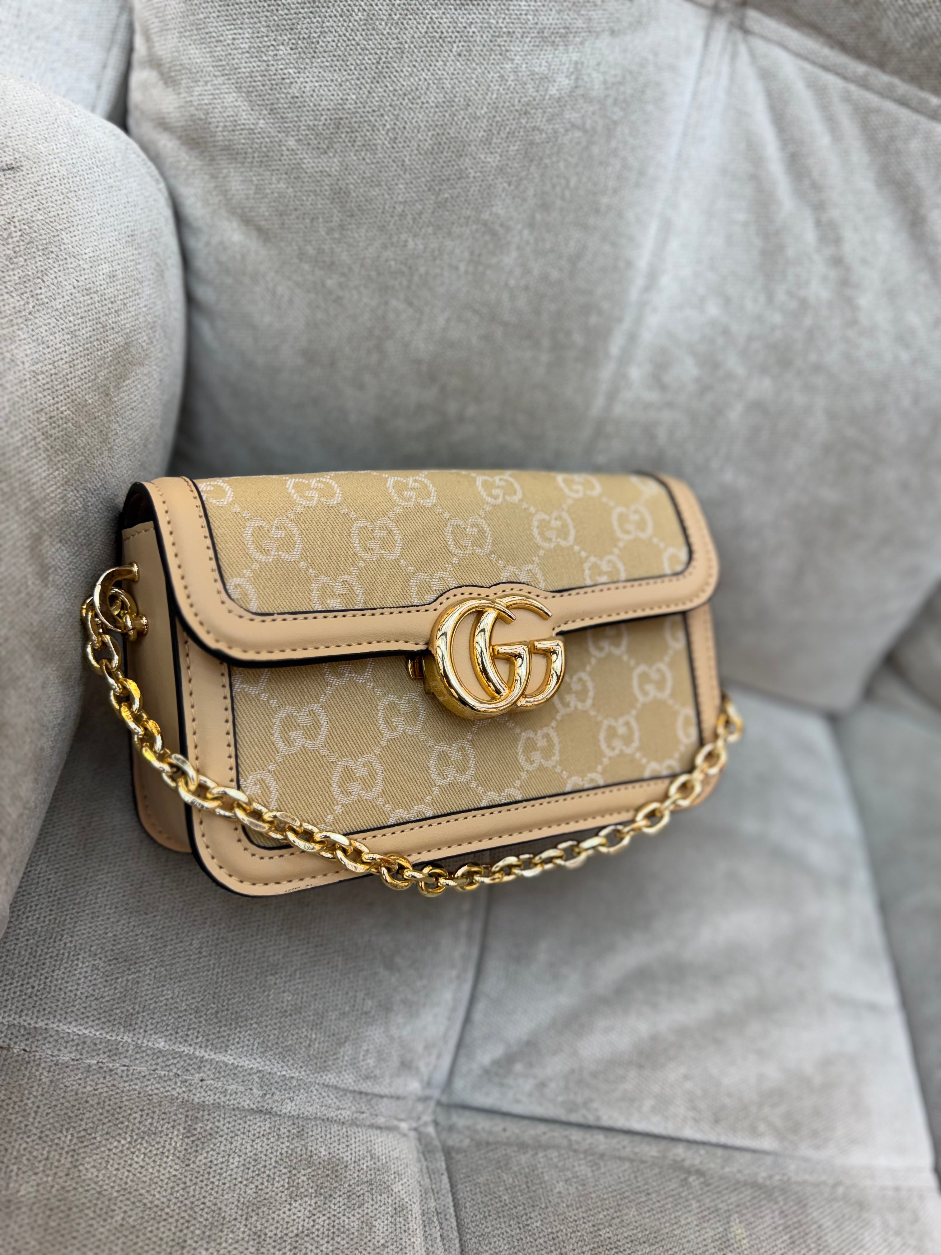 Gucci Go small shoulder bag
