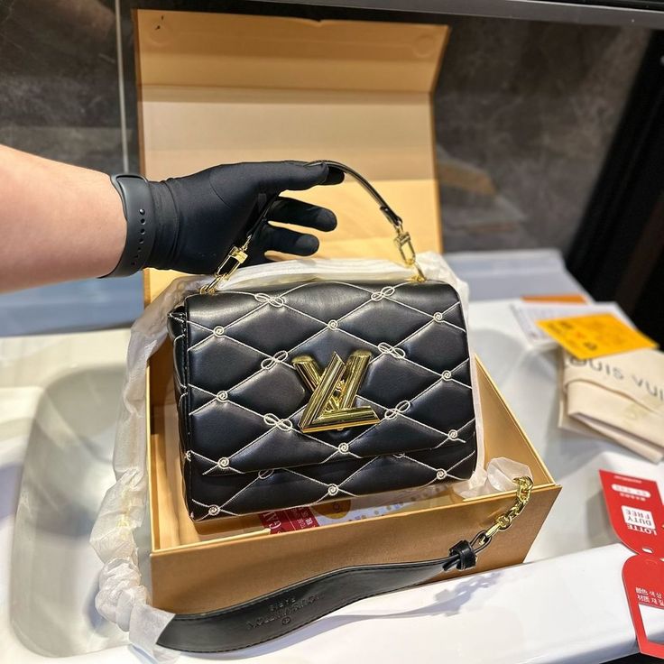 louis vuitton LV reasonable