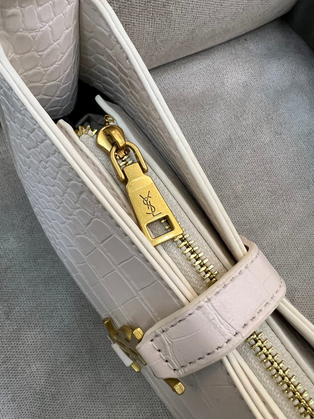 YSL Le 5 a 7 hobo bag crocodile