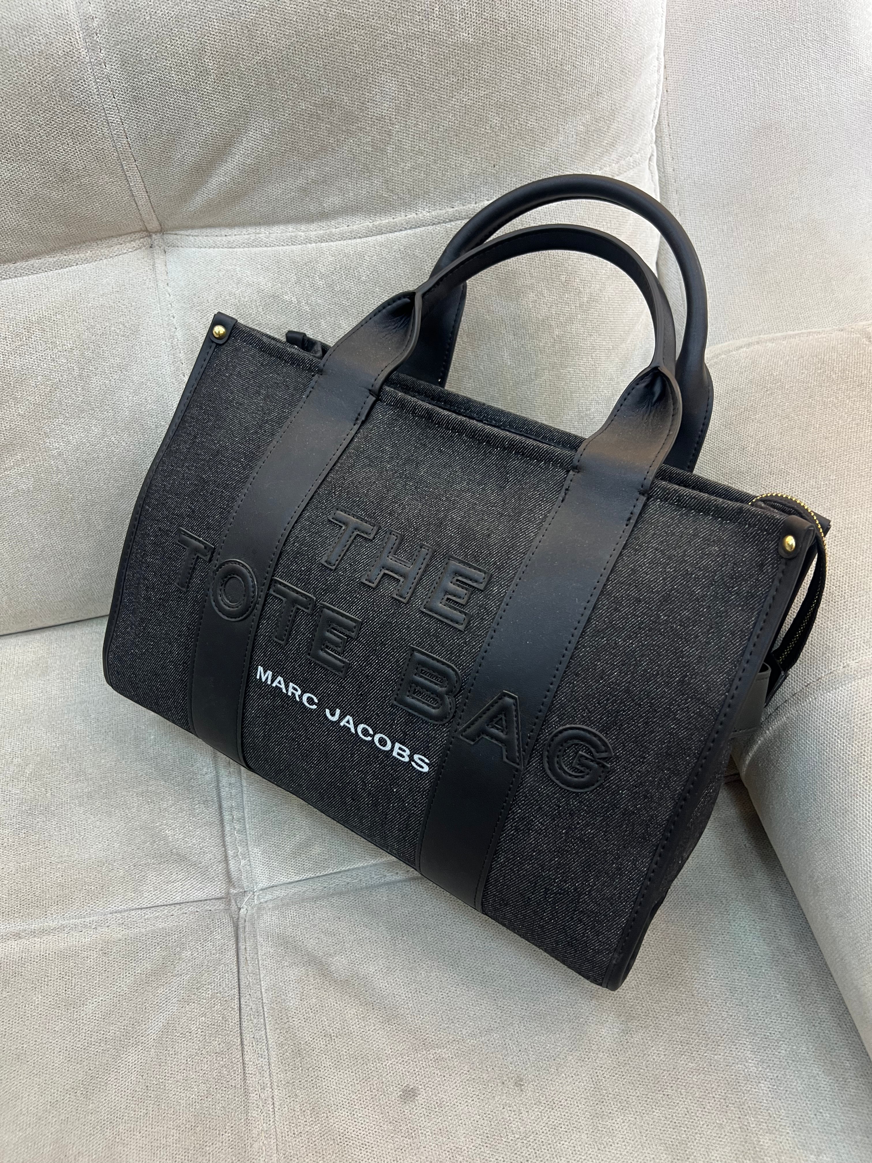 Marc Jacobs The tote bag