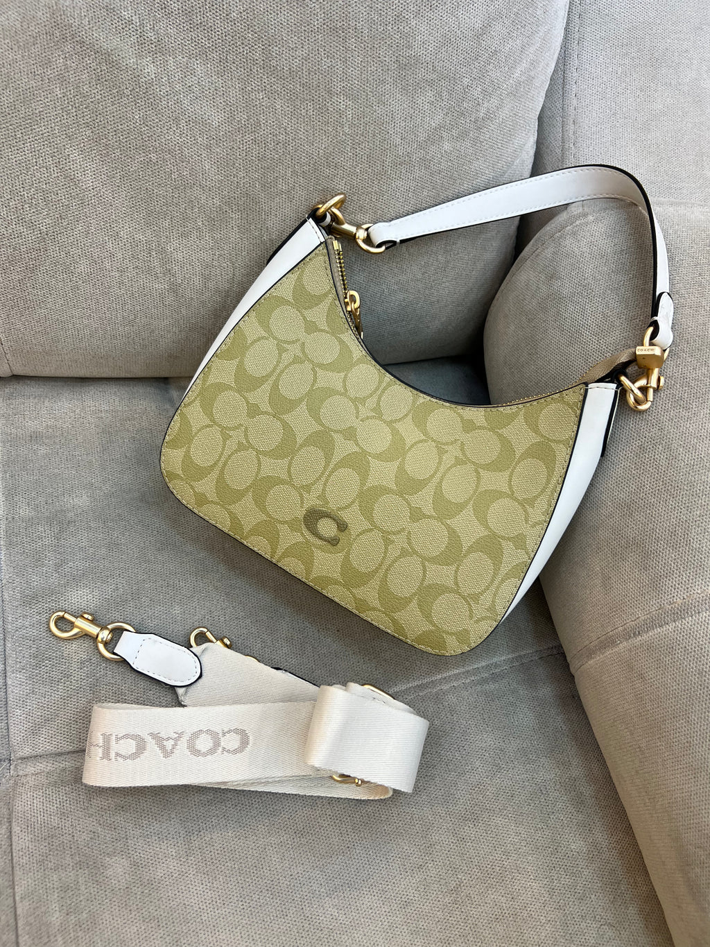 Coach Shoulder bag