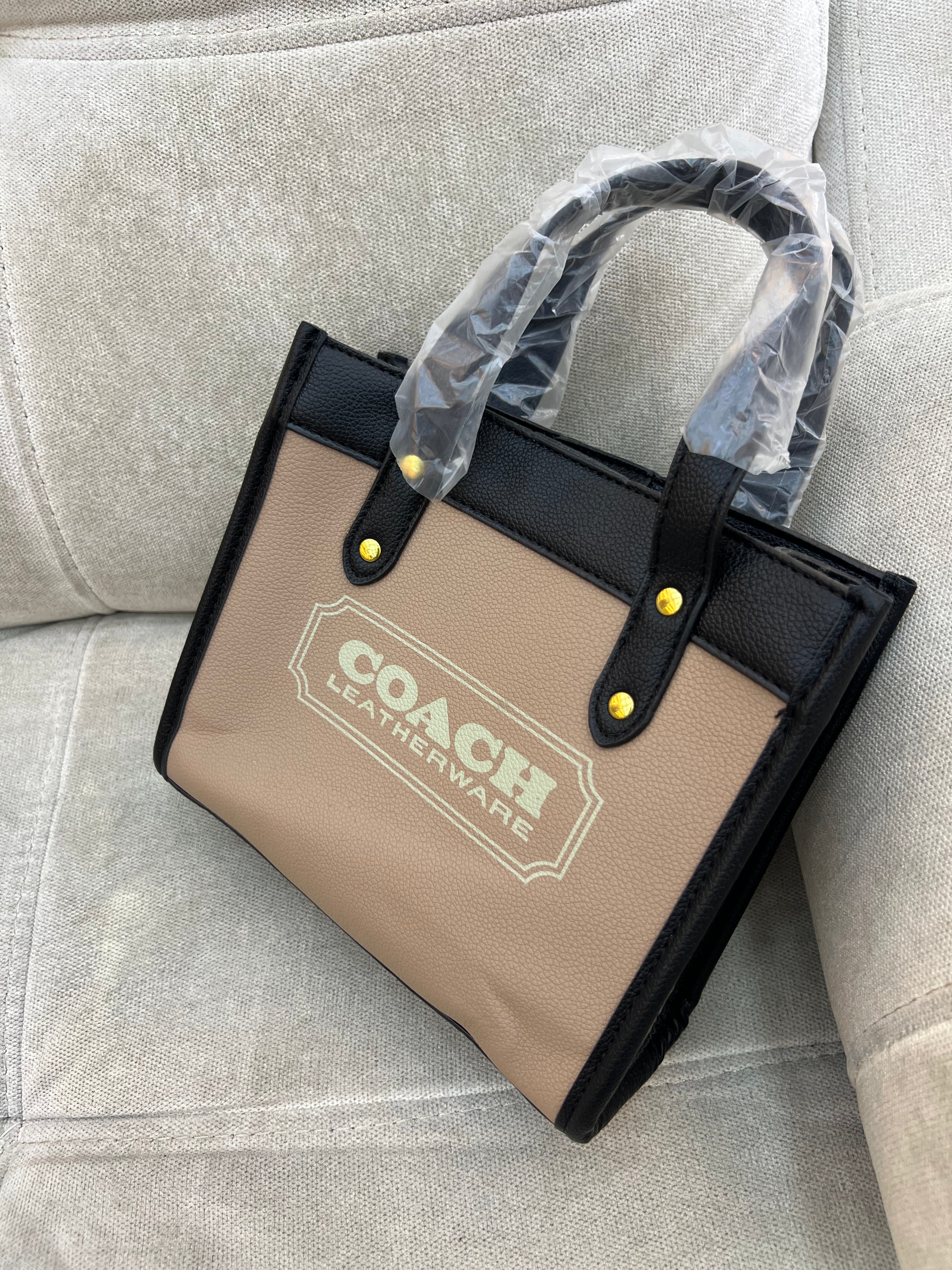Coach Field Tote 22