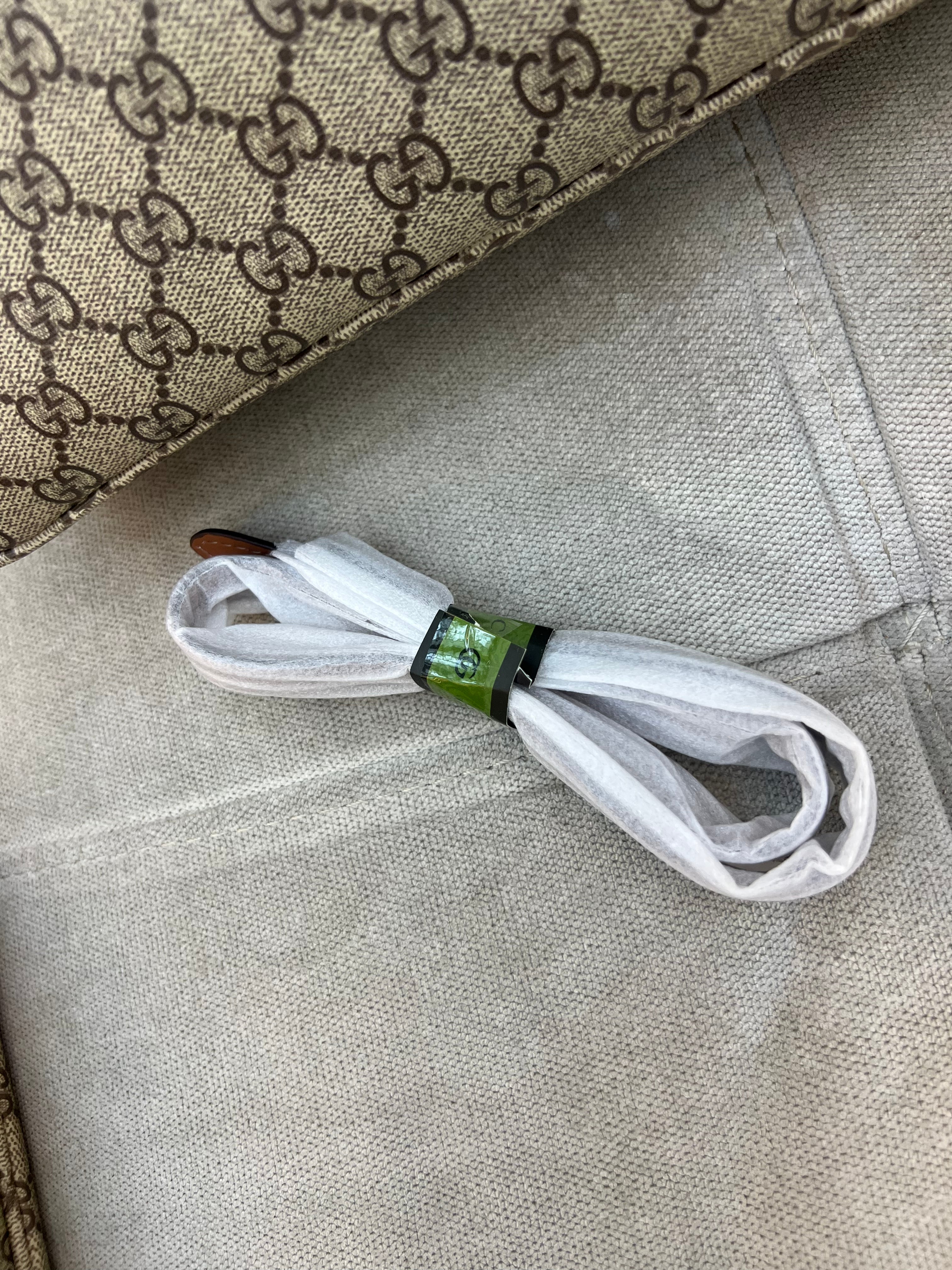 Gucci Emblem