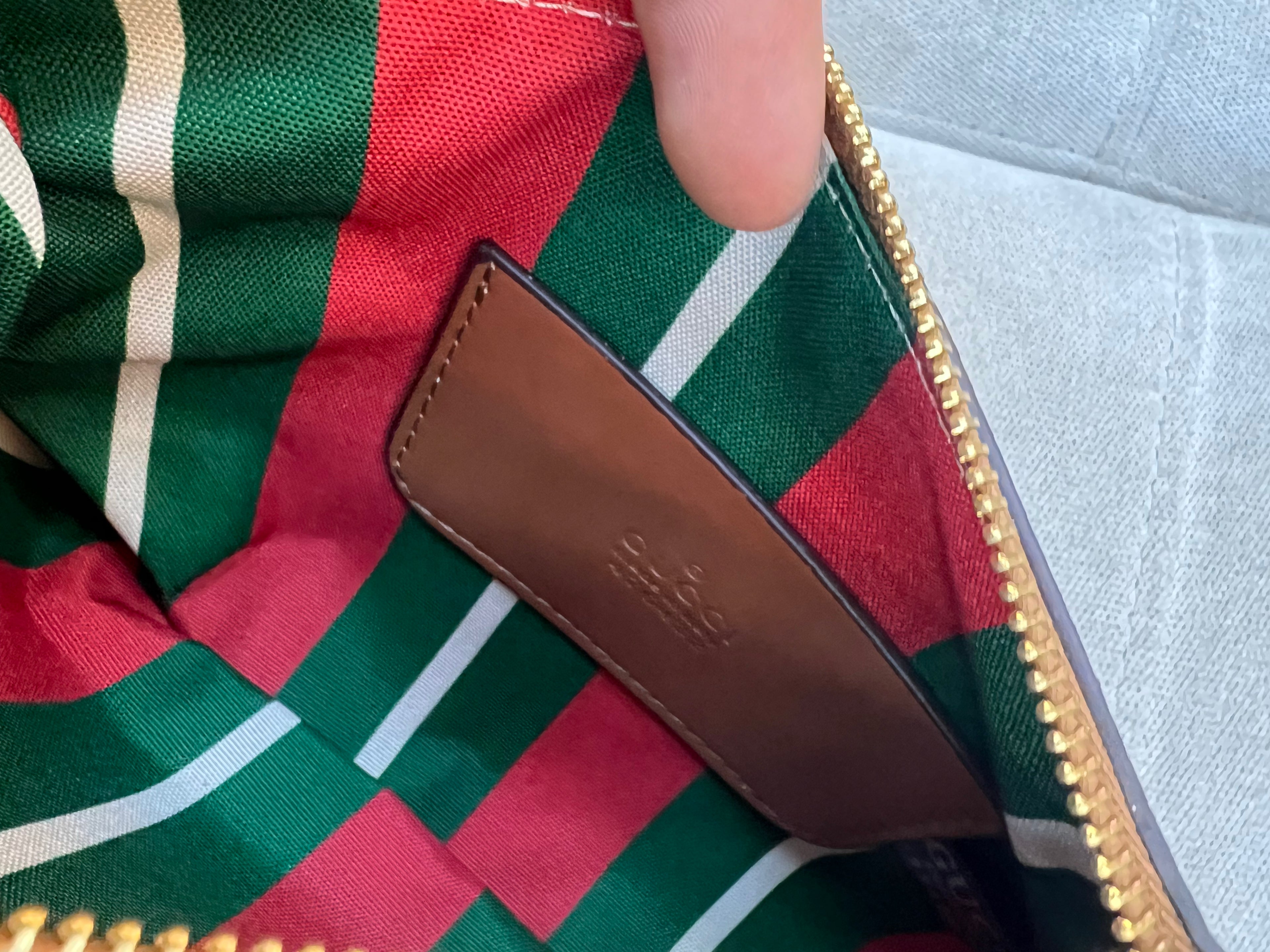 Gucci Emblem