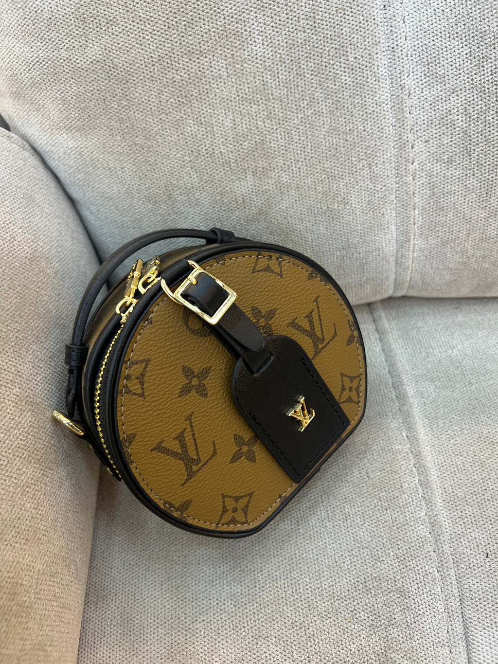 louis vuitton LV Mini Boite Chapeau